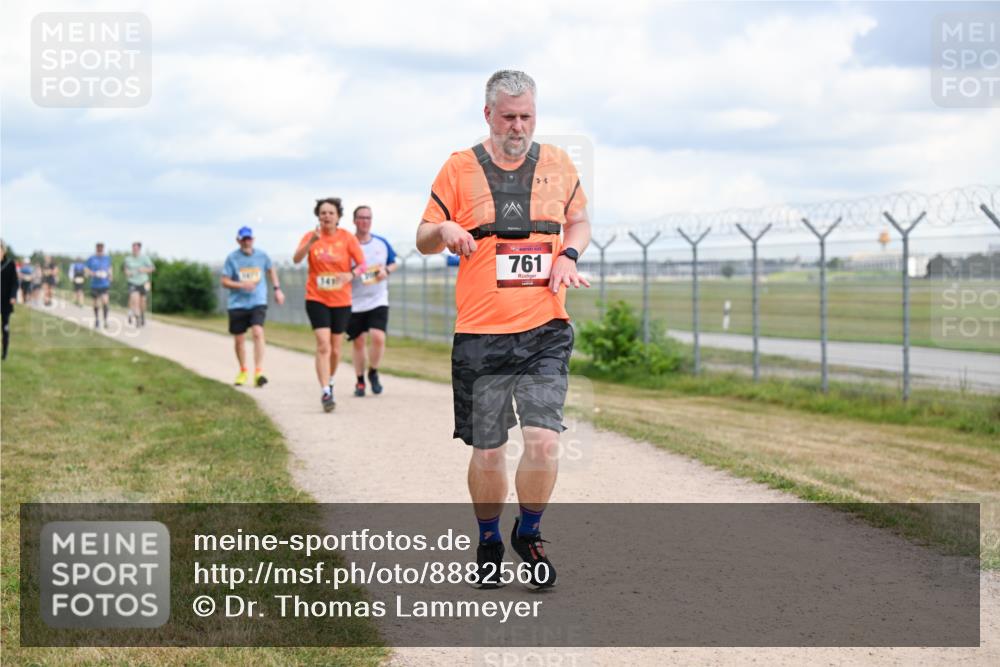 14.09.2025 - Airport Race Dr. Thomas Lammeyer http://msf.ph/oto/8882560 14.09.2025 12:35:34 Laufen 761 meine-sportfotos.de