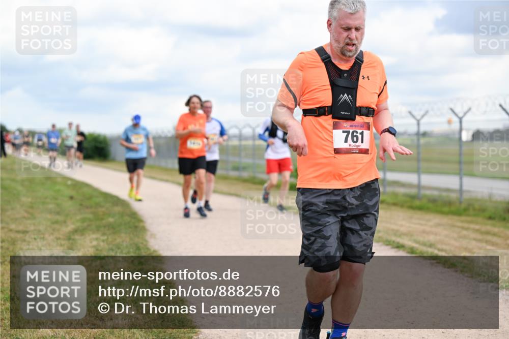 14.09.2025 - Airport Race Dr. Thomas Lammeyer http://msf.ph/oto/8882576 14.09.2025 12:35:35 Laufen 761 meine-sportfotos.de