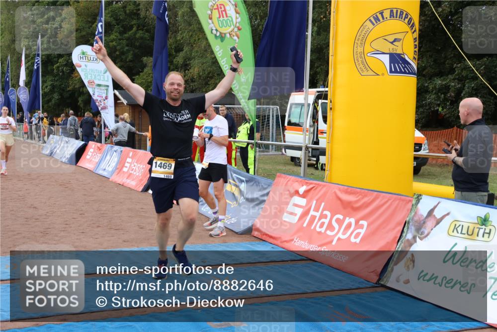 14.09.2025 - Airport Race Strokosch-Dieckow http://msf.ph/oto/8882646 14.09.2025 12:44:29 Ziel 152, 948, 949, 1150, 1223, 1383, 1469, 1624, 1744 meine-sportfotos.de