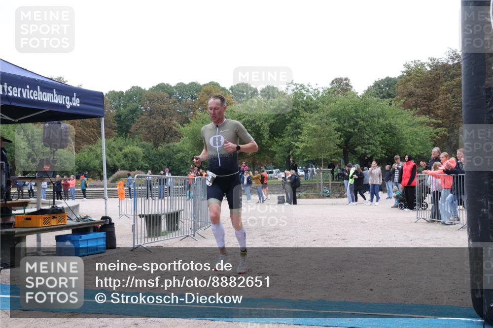 14.09.2025 - Stadtparktriathlon Strokosch-Dieckow http://msf.ph/oto/8882651 14.09.2025 09:50:37 Ziel 303, 348 meine-sportfotos.de