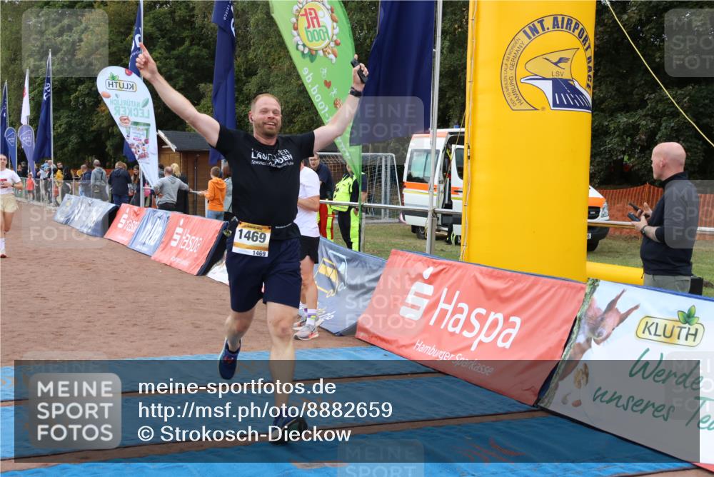 14.09.2025 - Airport Race Strokosch-Dieckow http://msf.ph/oto/8882659 14.09.2025 12:44:29 Ziel 152, 948, 949, 1150, 1223, 1383, 1469, 1624, 1744 meine-sportfotos.de