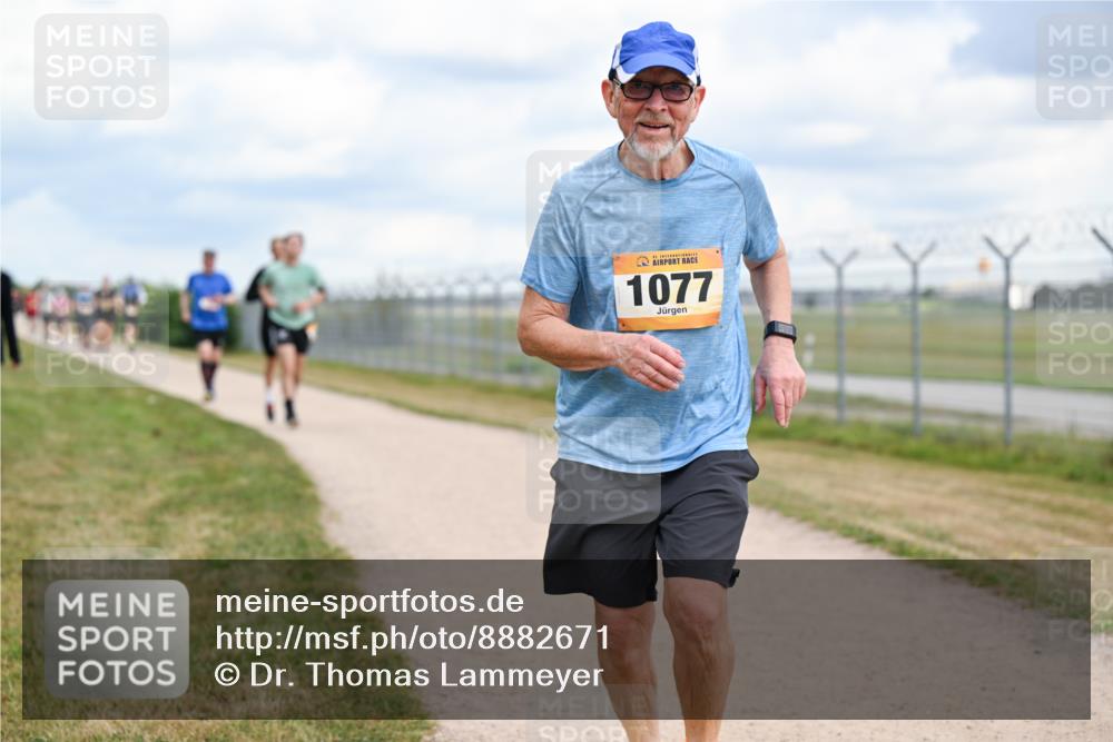14.09.2025 - Airport Race Dr. Thomas Lammeyer http://msf.ph/oto/8882671 14.09.2025 12:35:42 Laufen 1077 meine-sportfotos.de