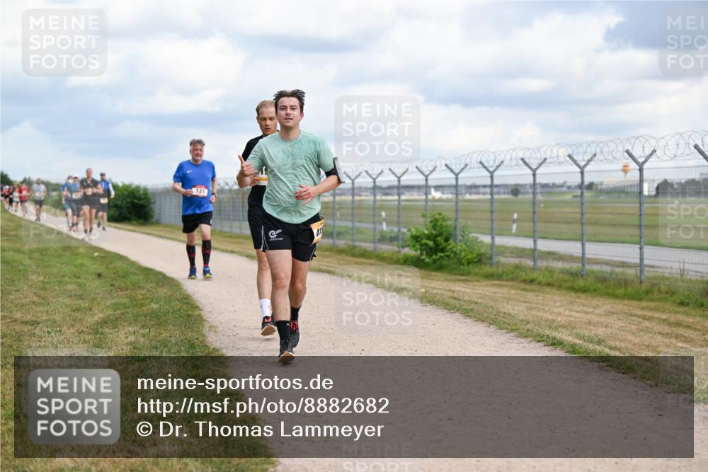 14.09.2025 - Airport Race Dr. Thomas Lammeyer http://msf.ph/oto/8882682 14.09.2025 12:35:46 Laufen  meine-sportfotos.de