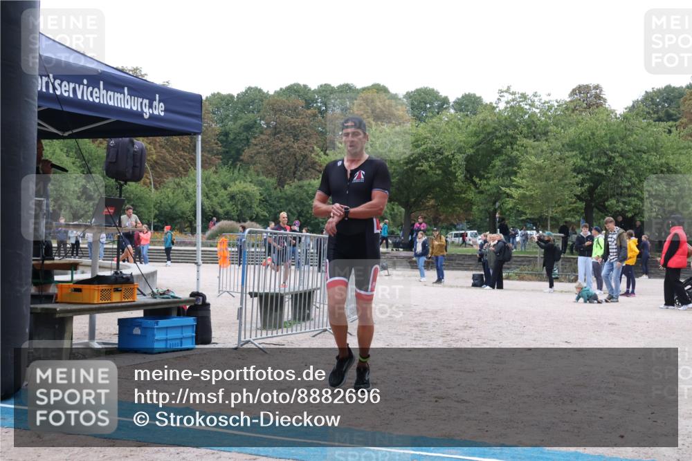 14.09.2025 - Stadtparktriathlon Strokosch-Dieckow http://msf.ph/oto/8882696 14.09.2025 09:51:01 Ziel 336, 369, 376, 378 meine-sportfotos.de
