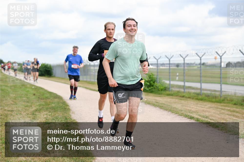 14.09.2025 - Airport Race Dr. Thomas Lammeyer http://msf.ph/oto/8882701 14.09.2025 12:35:47 Laufen 419 meine-sportfotos.de