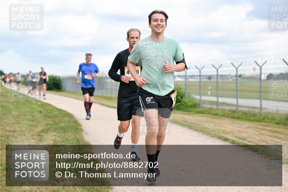 14.09.2025 - Airport Race Dr. Thomas Lammeyer http://msf.ph/oto/8882702 14.09.2025 12:35:47 Laufen 8 meine-sportfotos.de
