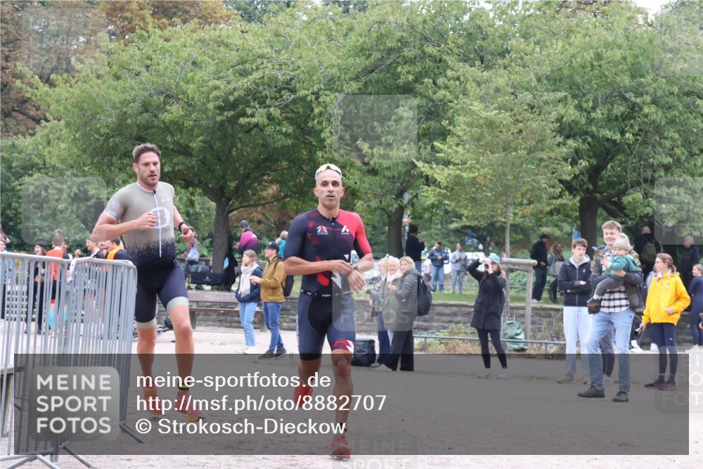 14.09.2025 - Stadtparktriathlon Strokosch-Dieckow http://msf.ph/oto/8882707 14.09.2025 09:51:03 Ziel 336, 369, 376, 378 meine-sportfotos.de