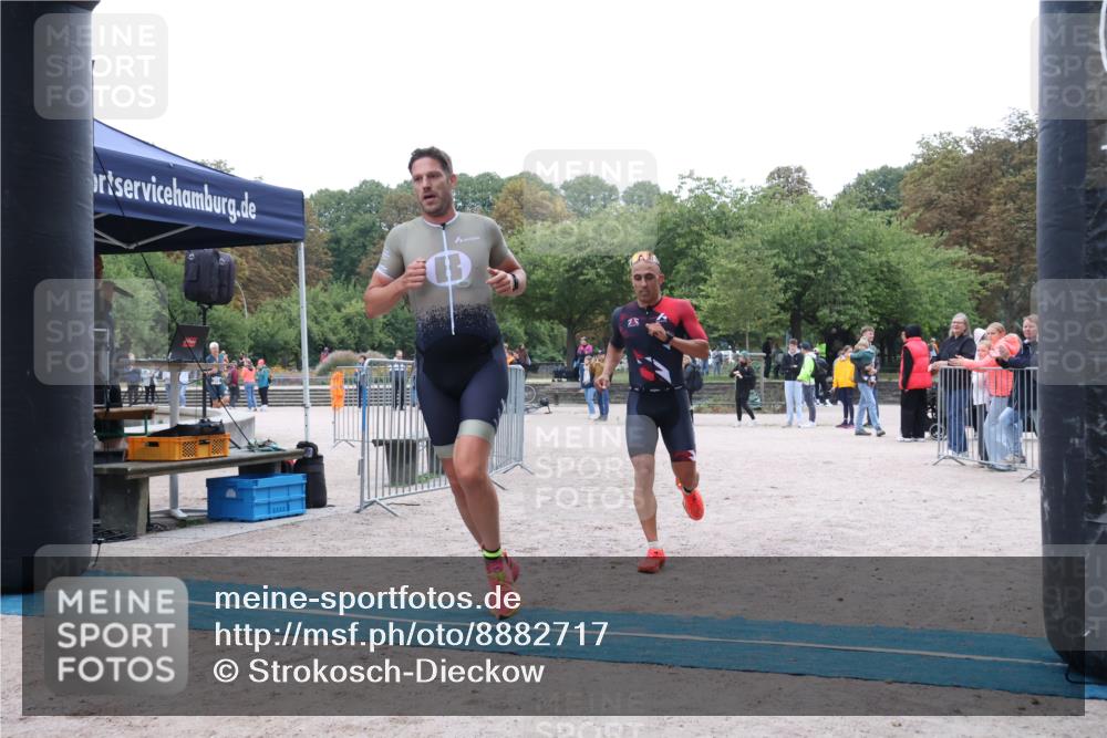14.09.2025 - Stadtparktriathlon Strokosch-Dieckow http://msf.ph/oto/8882717 14.09.2025 09:51:05 Ziel 313, 336, 376, 378 meine-sportfotos.de