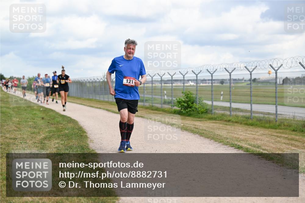 14.09.2025 - Airport Race Dr. Thomas Lammeyer http://msf.ph/oto/8882731 14.09.2025 12:35:50 Laufen 121 meine-sportfotos.de