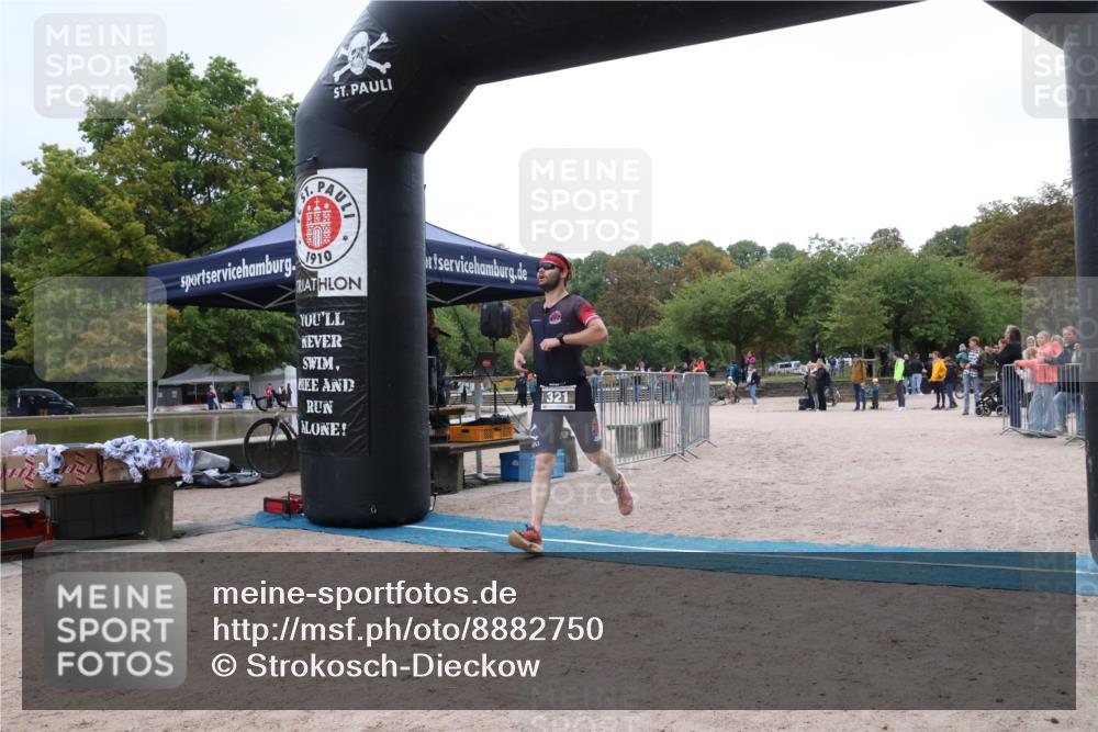 14.09.2025 - Stadtparktriathlon Strokosch-Dieckow http://msf.ph/oto/8882750 14.09.2025 09:51:34 Ziel 321 meine-sportfotos.de