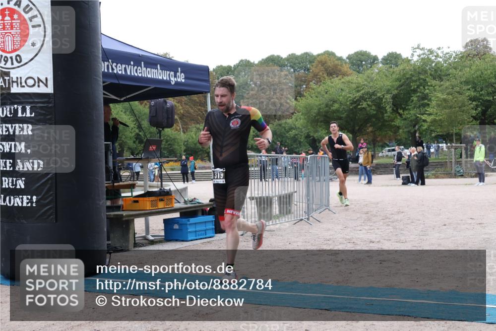 14.09.2025 - Stadtparktriathlon Strokosch-Dieckow http://msf.ph/oto/8882784 14.09.2025 09:51:57 Ziel 319, 332 meine-sportfotos.de