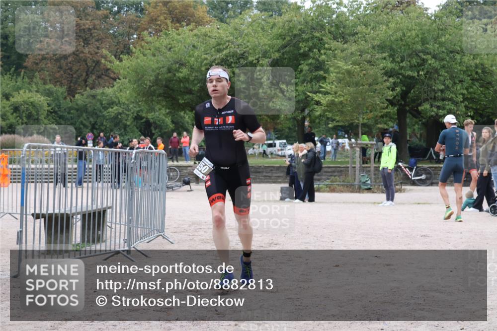 14.09.2025 - Stadtparktriathlon Strokosch-Dieckow http://msf.ph/oto/8882813 14.09.2025 09:52:42 Ziel 350 meine-sportfotos.de