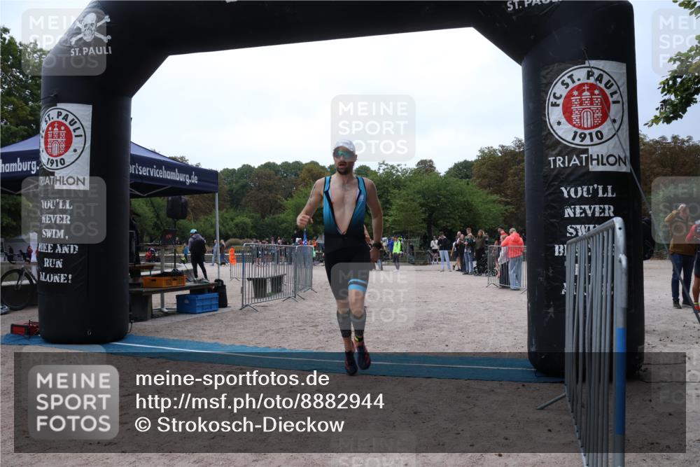 14.09.2025 - Stadtparktriathlon Strokosch-Dieckow http://msf.ph/oto/8882944 14.09.2025 09:55:41 Ziel 312, 316, 414, 435 meine-sportfotos.de