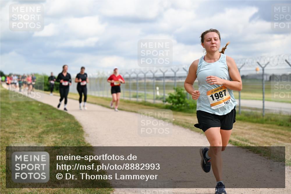 14.09.2025 - Airport Race Dr. Thomas Lammeyer http://msf.ph/oto/8882993 14.09.2025 12:36:20 Laufen 1987, 1987 meine-sportfotos.de