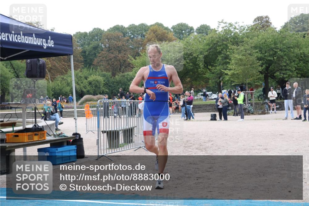 14.09.2025 - Stadtparktriathlon Strokosch-Dieckow http://msf.ph/oto/8883000 14.09.2025 09:57:19 Ziel 416 meine-sportfotos.de