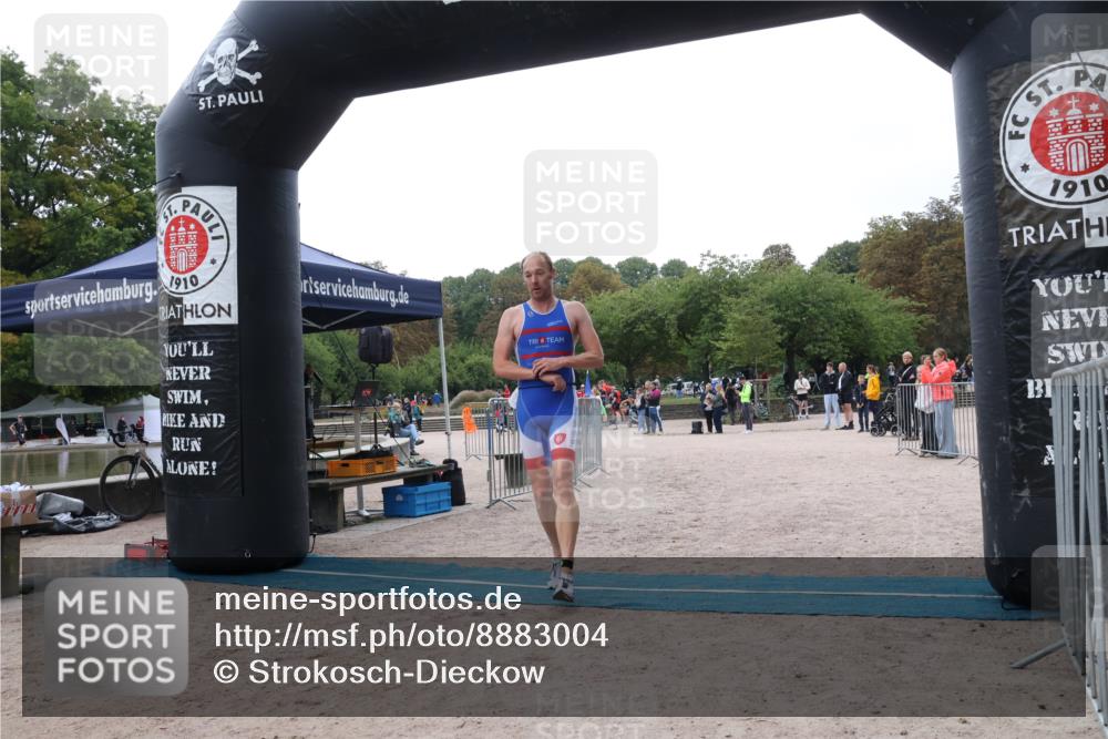 14.09.2025 - Stadtparktriathlon Strokosch-Dieckow http://msf.ph/oto/8883004 14.09.2025 09:57:19 Ziel 416 meine-sportfotos.de