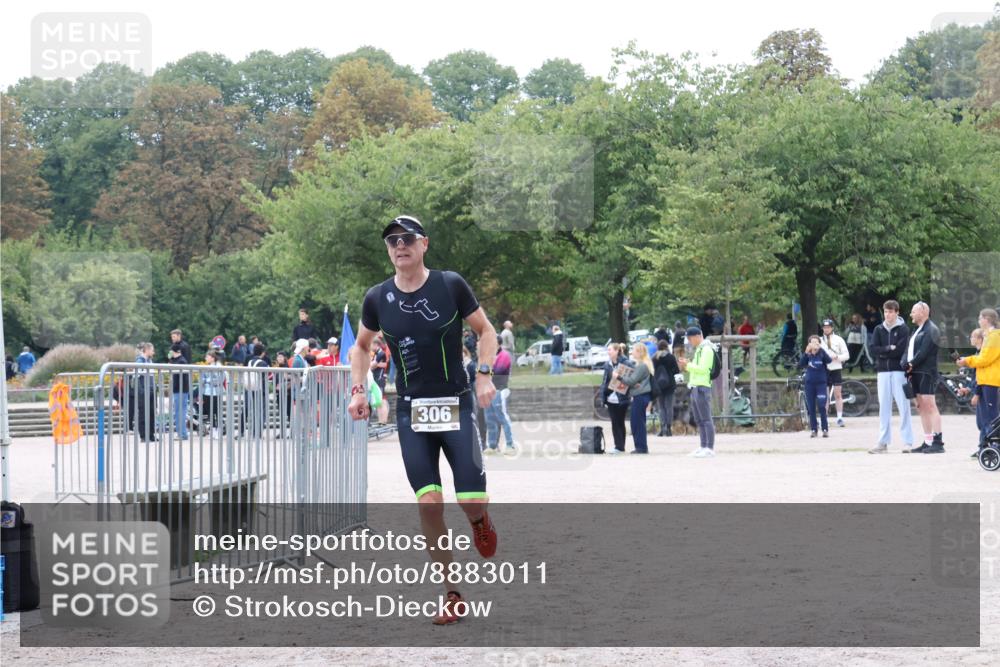 14.09.2025 - Stadtparktriathlon Strokosch-Dieckow http://msf.ph/oto/8883011 14.09.2025 09:57:29 Ziel 306 meine-sportfotos.de