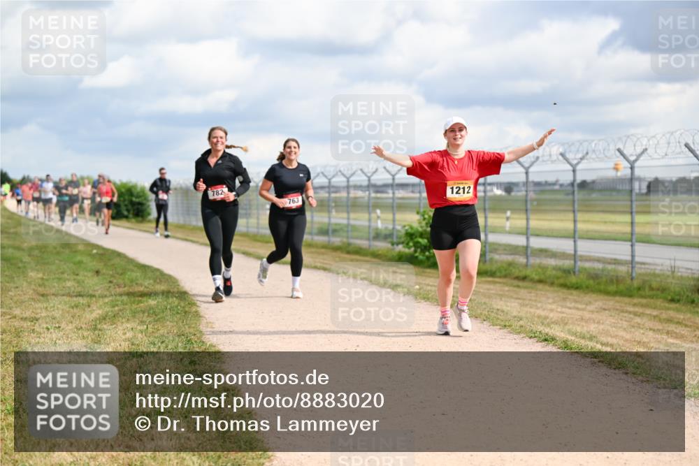 14.09.2025 - Airport Race Dr. Thomas Lammeyer http://msf.ph/oto/8883020 14.09.2025 12:36:24 Laufen 782, 763, 1212 meine-sportfotos.de