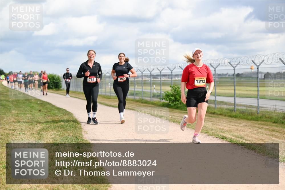 14.09.2025 - Airport Race Dr. Thomas Lammeyer http://msf.ph/oto/8883024 14.09.2025 12:36:24 Laufen 782, 763, 1212 meine-sportfotos.de