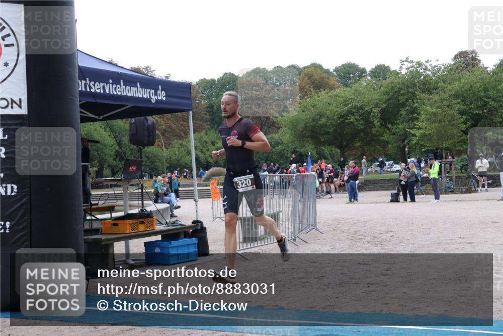 14.09.2025 - Stadtparktriathlon Strokosch-Dieckow http://msf.ph/oto/8883031 14.09.2025 09:57:38 Ziel 320 meine-sportfotos.de