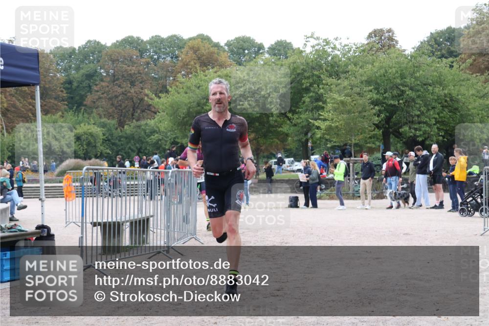 14.09.2025 - Stadtparktriathlon Strokosch-Dieckow http://msf.ph/oto/8883042 14.09.2025 09:57:54 Ziel 317, 425 meine-sportfotos.de