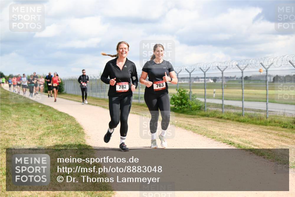 14.09.2025 - Airport Race Dr. Thomas Lammeyer http://msf.ph/oto/8883048 14.09.2025 12:36:26 Laufen 782, 763 meine-sportfotos.de