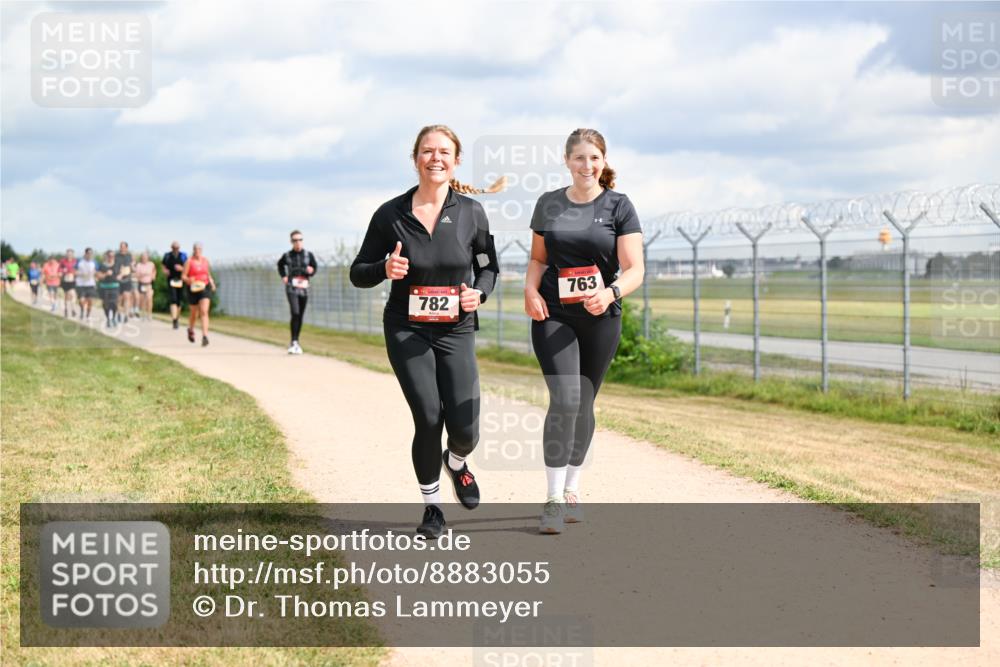 14.09.2025 - Airport Race Dr. Thomas Lammeyer http://msf.ph/oto/8883055 14.09.2025 12:36:26 Laufen 782, 763 meine-sportfotos.de