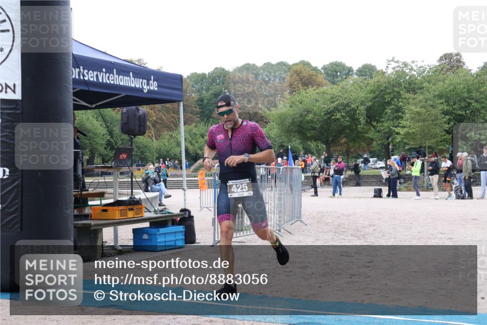 14.09.2025 - Stadtparktriathlon Strokosch-Dieckow http://msf.ph/oto/8883056 14.09.2025 09:57:57 Ziel 317, 425 meine-sportfotos.de