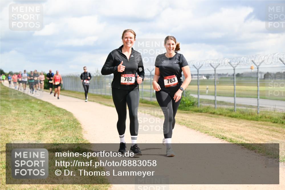 14.09.2025 - Airport Race Dr. Thomas Lammeyer http://msf.ph/oto/8883058 14.09.2025 12:36:26 Laufen 782, 763 meine-sportfotos.de