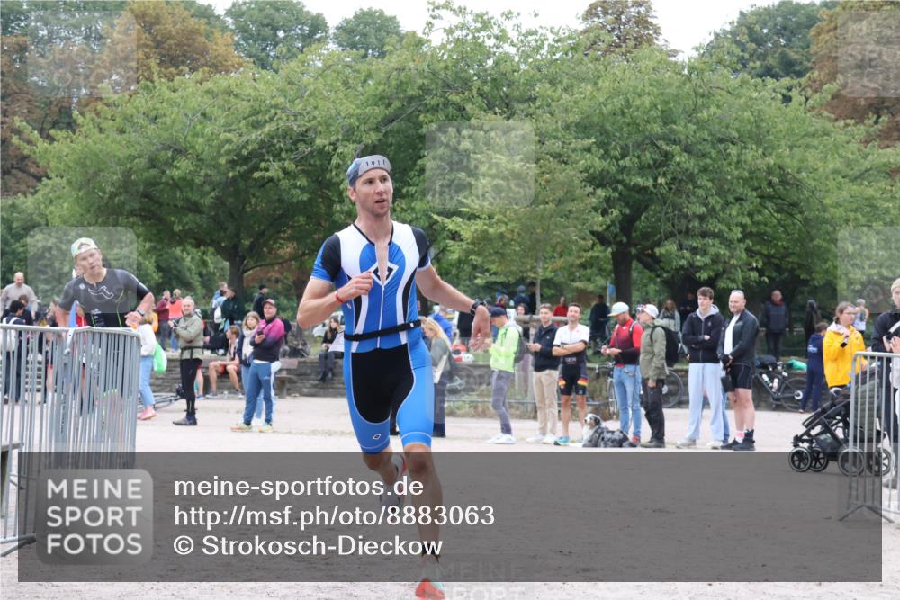 14.09.2025 - Stadtparktriathlon Strokosch-Dieckow http://msf.ph/oto/8883063 14.09.2025 09:58:08 Ziel 311, 389 meine-sportfotos.de
