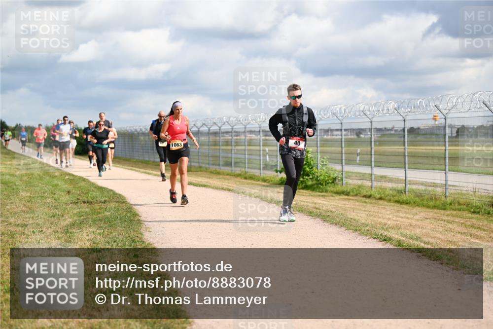 14.09.2025 - Airport Race Dr. Thomas Lammeyer http://msf.ph/oto/8883078 14.09.2025 12:36:32 Laufen 40, 1063 meine-sportfotos.de