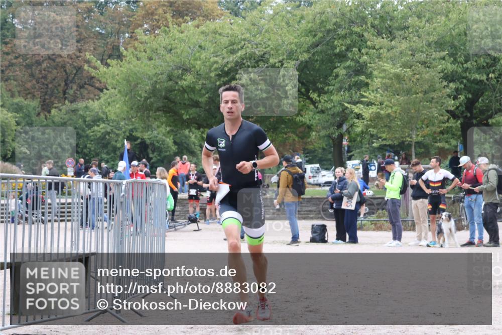14.09.2025 - Stadtparktriathlon Strokosch-Dieckow http://msf.ph/oto/8883082 14.09.2025 09:58:29 Ziel 381 meine-sportfotos.de