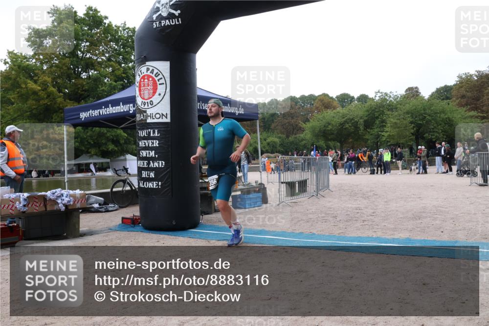 14.09.2025 - Stadtparktriathlon Strokosch-Dieckow http://msf.ph/oto/8883116 14.09.2025 09:59:51 Ziel 356 meine-sportfotos.de