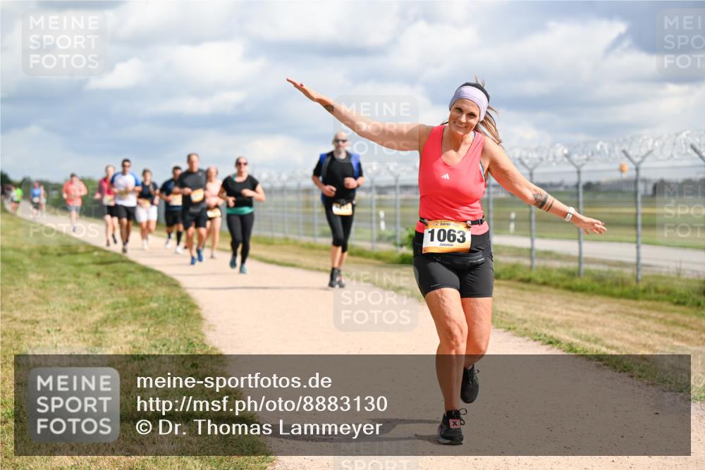 14.09.2025 - Airport Race Dr. Thomas Lammeyer http://msf.ph/oto/8883130 14.09.2025 12:36:35 Laufen 1063 meine-sportfotos.de