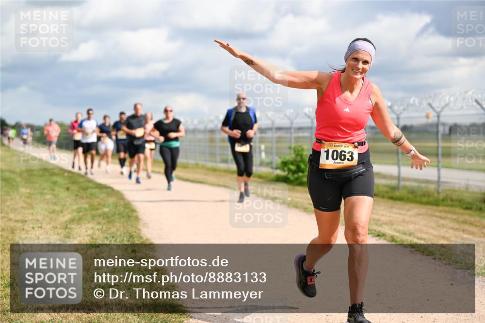 14.09.2025 - Airport Race Dr. Thomas Lammeyer http://msf.ph/oto/8883133 14.09.2025 12:36:35 Laufen 1063 meine-sportfotos.de