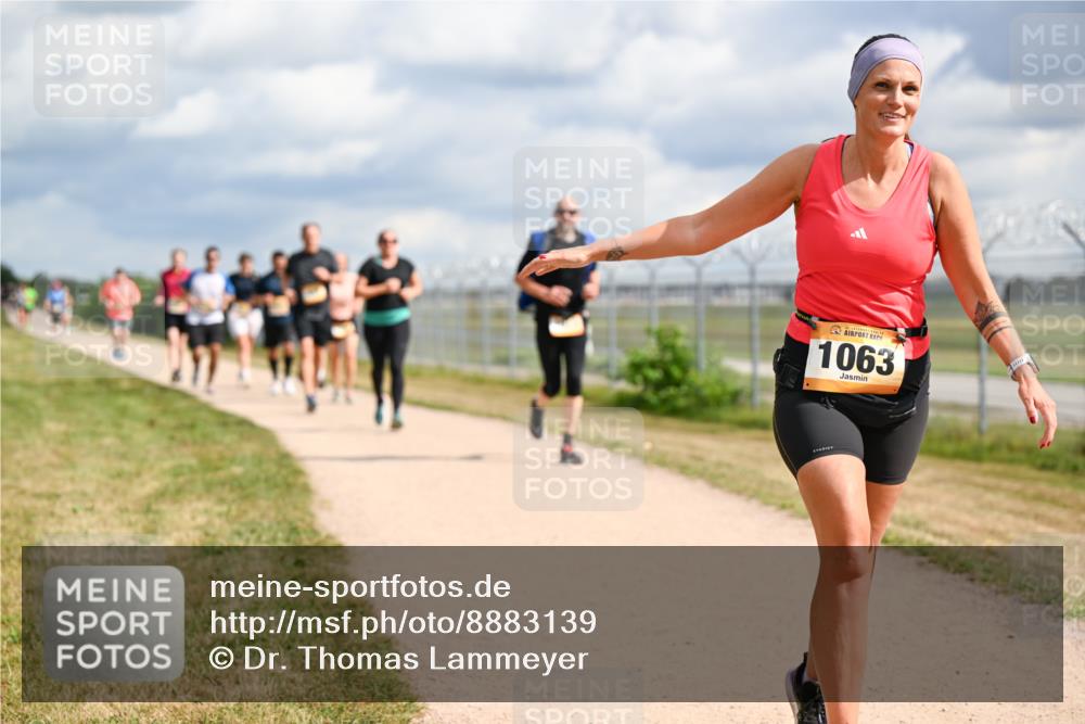 14.09.2025 - Airport Race Dr. Thomas Lammeyer http://msf.ph/oto/8883139 14.09.2025 12:36:36 Laufen 1063 meine-sportfotos.de