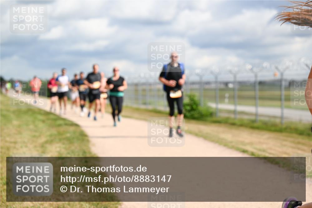 14.09.2025 - Airport Race Dr. Thomas Lammeyer http://msf.ph/oto/8883147 14.09.2025 12:36:36 Laufen  meine-sportfotos.de