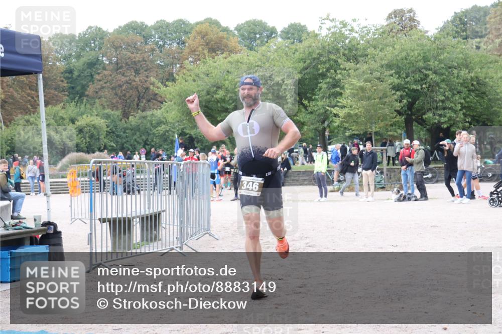 14.09.2025 - Stadtparktriathlon Strokosch-Dieckow http://msf.ph/oto/8883149 14.09.2025 10:01:01 Ziel 346 meine-sportfotos.de