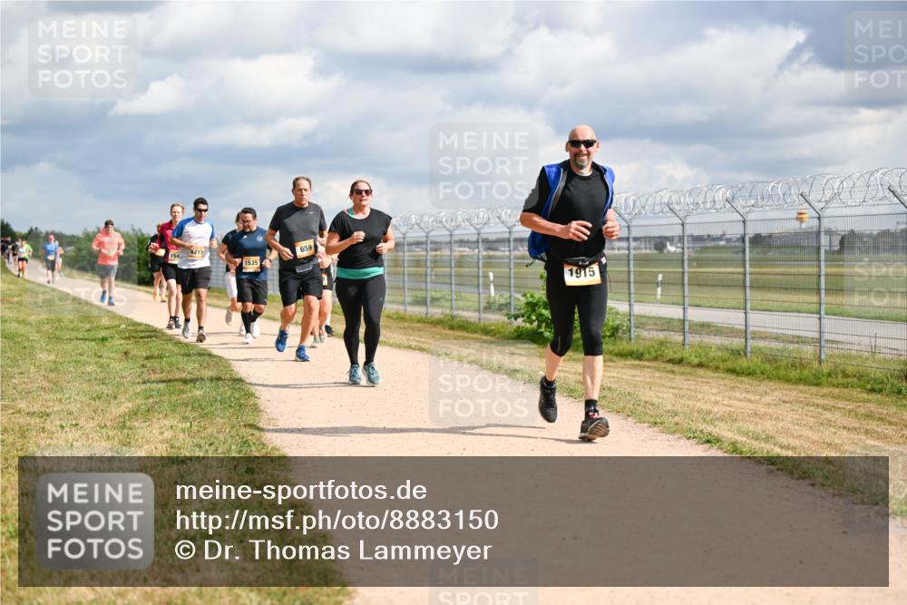 14.09.2025 - Airport Race Dr. Thomas Lammeyer http://msf.ph/oto/8883150 14.09.2025 12:36:37 Laufen 4215, 1535, 659, 1915 meine-sportfotos.de