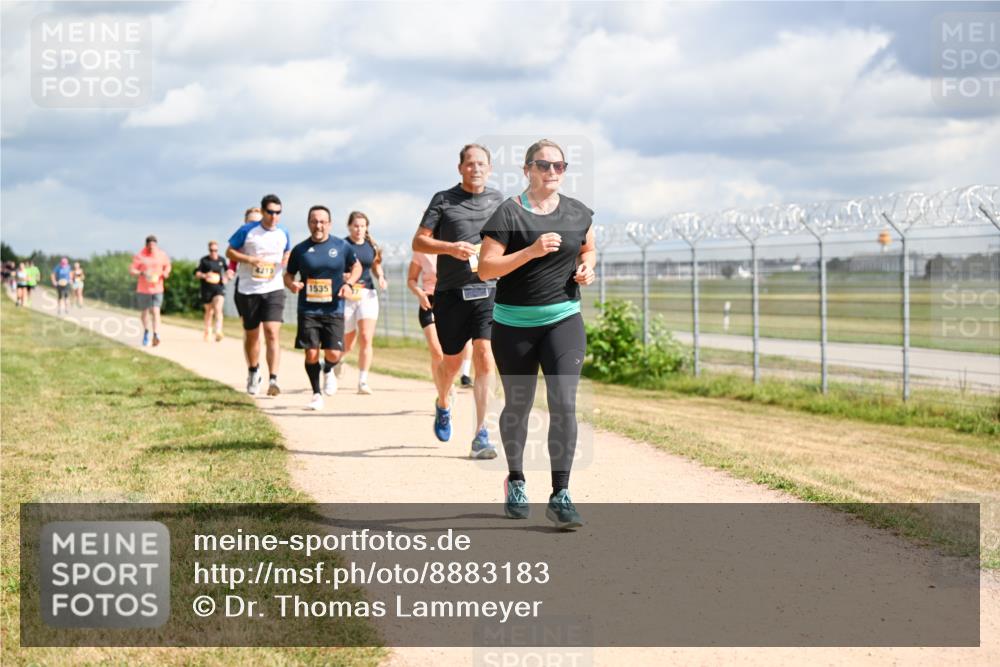14.09.2025 - Airport Race Dr. Thomas Lammeyer http://msf.ph/oto/8883183 14.09.2025 12:36:39 Laufen 1535 meine-sportfotos.de
