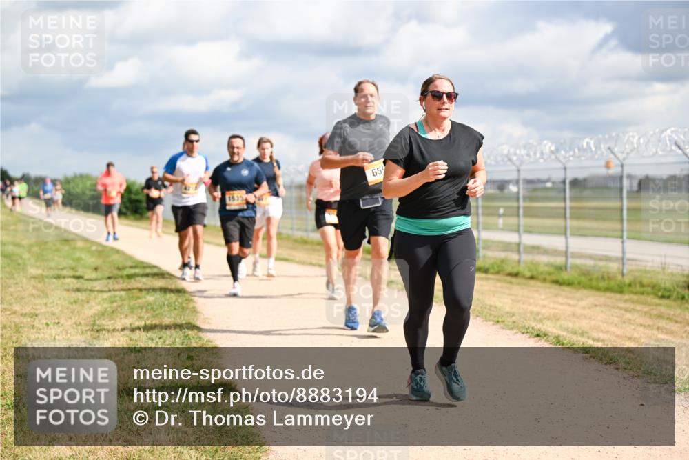14.09.2025 - Airport Race Dr. Thomas Lammeyer http://msf.ph/oto/8883194 14.09.2025 12:36:40 Laufen 1535, 659 meine-sportfotos.de