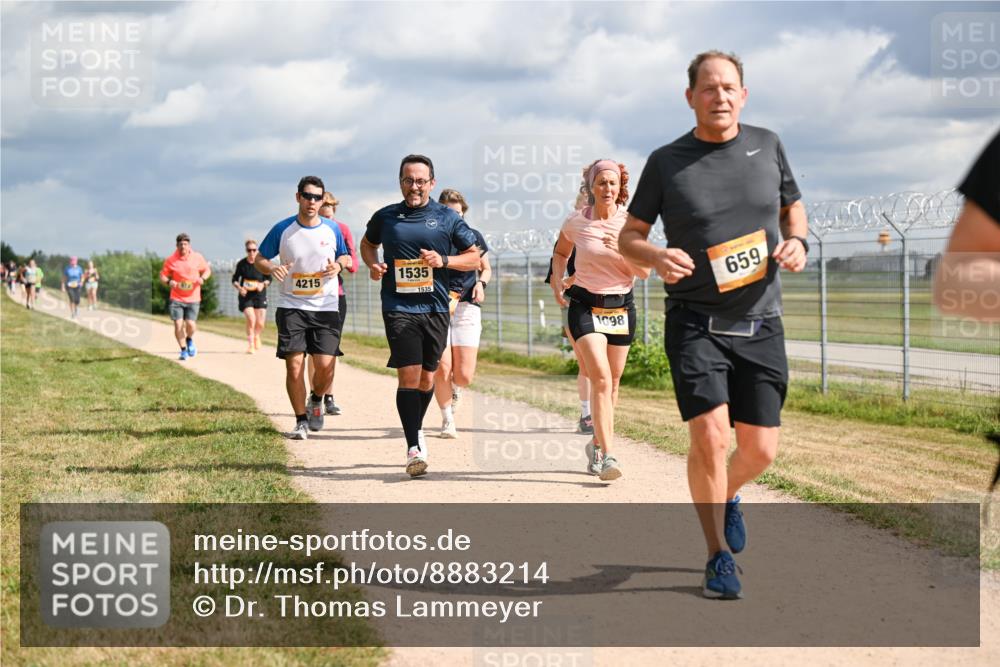 14.09.2025 - Airport Race Dr. Thomas Lammeyer http://msf.ph/oto/8883214 14.09.2025 12:36:41 Laufen 4215, 1535, 1535, 659, 1098 meine-sportfotos.de