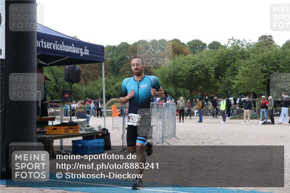 14.09.2025 - Stadtparktriathlon Strokosch-Dieckow http://msf.ph/oto/8883241 14.09.2025 10:03:40 Ziel 430 meine-sportfotos.de