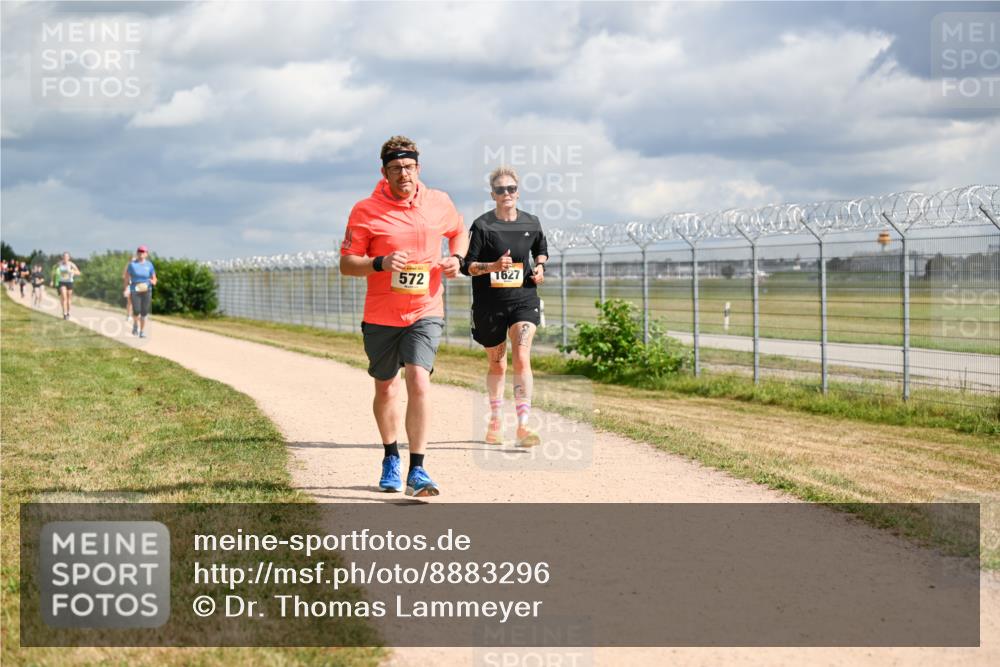14.09.2025 - Airport Race Dr. Thomas Lammeyer http://msf.ph/oto/8883296 14.09.2025 12:36:48 Laufen 572, 1627 meine-sportfotos.de
