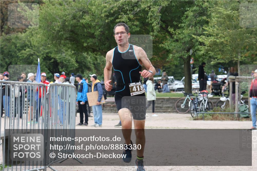 14.09.2025 - Stadtparktriathlon Strokosch-Dieckow http://msf.ph/oto/8883330 14.09.2025 10:06:31 Ziel 380, 418, 431 meine-sportfotos.de