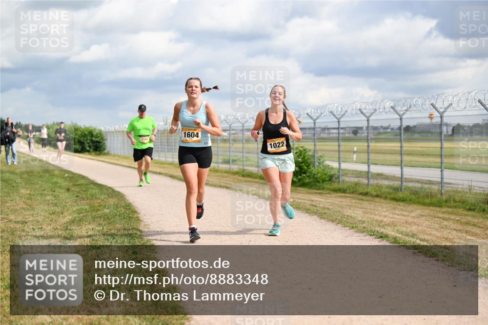 14.09.2025 - Airport Race Dr. Thomas Lammeyer http://msf.ph/oto/8883348 14.09.2025 12:37:04 Laufen 1604, 1022 meine-sportfotos.de