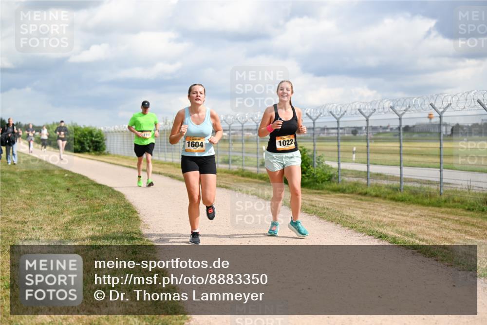 14.09.2025 - Airport Race Dr. Thomas Lammeyer http://msf.ph/oto/8883350 14.09.2025 12:37:04 Laufen 1604, 1022 meine-sportfotos.de