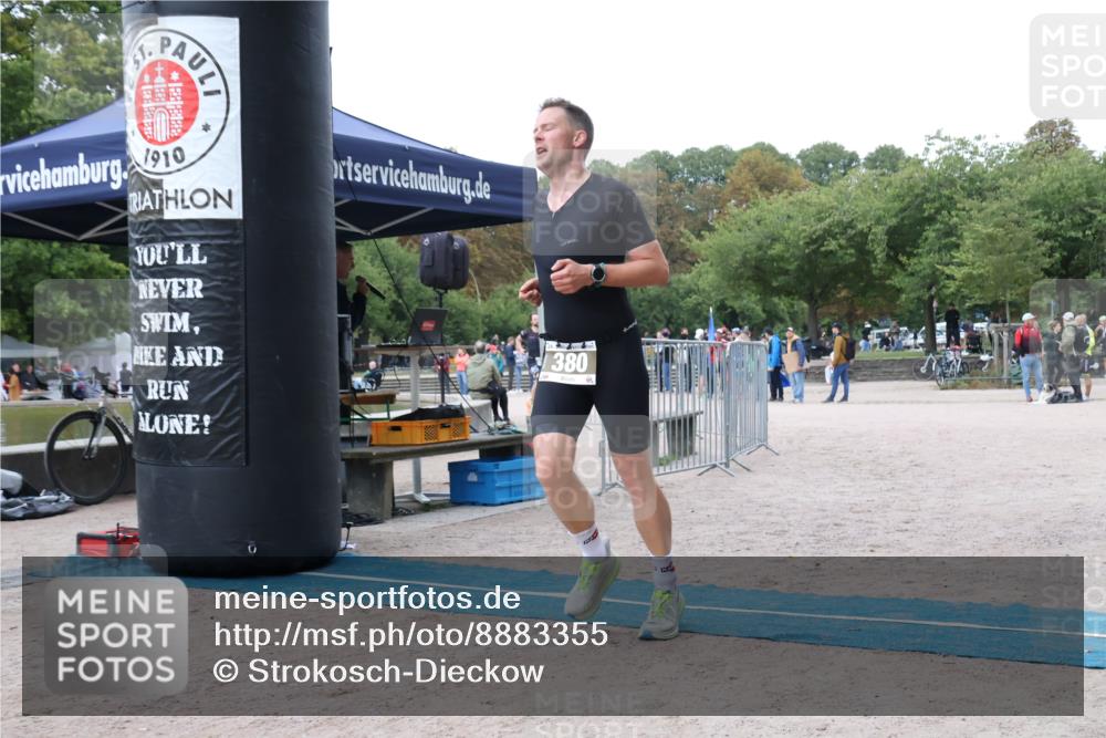 14.09.2025 - Stadtparktriathlon Strokosch-Dieckow http://msf.ph/oto/8883355 14.09.2025 10:06:37 Ziel 380, 386, 418 meine-sportfotos.de