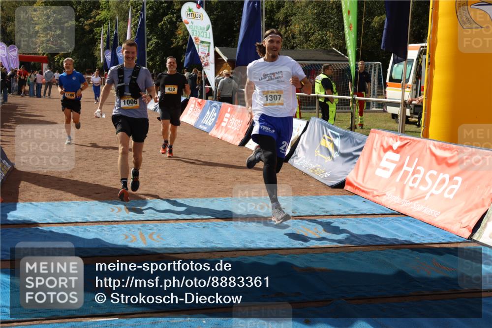 14.09.2025 - Airport Race Strokosch-Dieckow http://msf.ph/oto/8883361 14.09.2025 12:46:20 Ziel 349, 432, 1006, 1180, 1307, 1851 meine-sportfotos.de