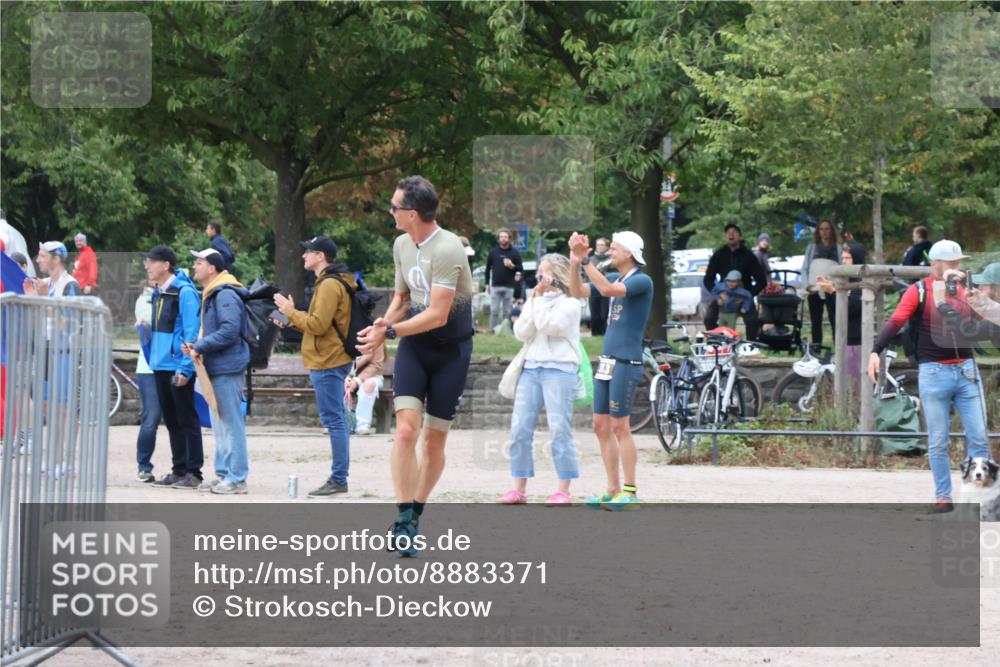 14.09.2025 - Stadtparktriathlon Strokosch-Dieckow http://msf.ph/oto/8883371 14.09.2025 10:07:36 Ziel 338, 473 meine-sportfotos.de